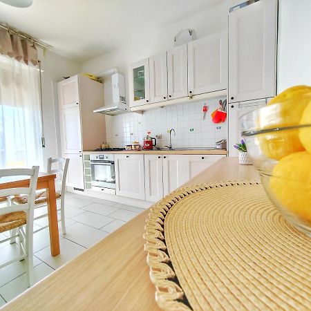 Dimora Sea View Lägenhet Monopoli Exteriör bild