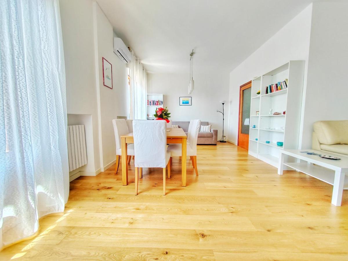 Dimora Sea View Lägenhet Monopoli Exteriör bild
